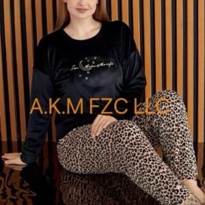 بيجامة هايدي لدفء دائم وأناقة